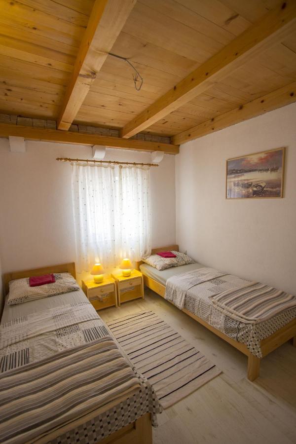Seaside Secluded Apartments Cove Skozanje, Hvar - 5713 Gdinj Exterior foto